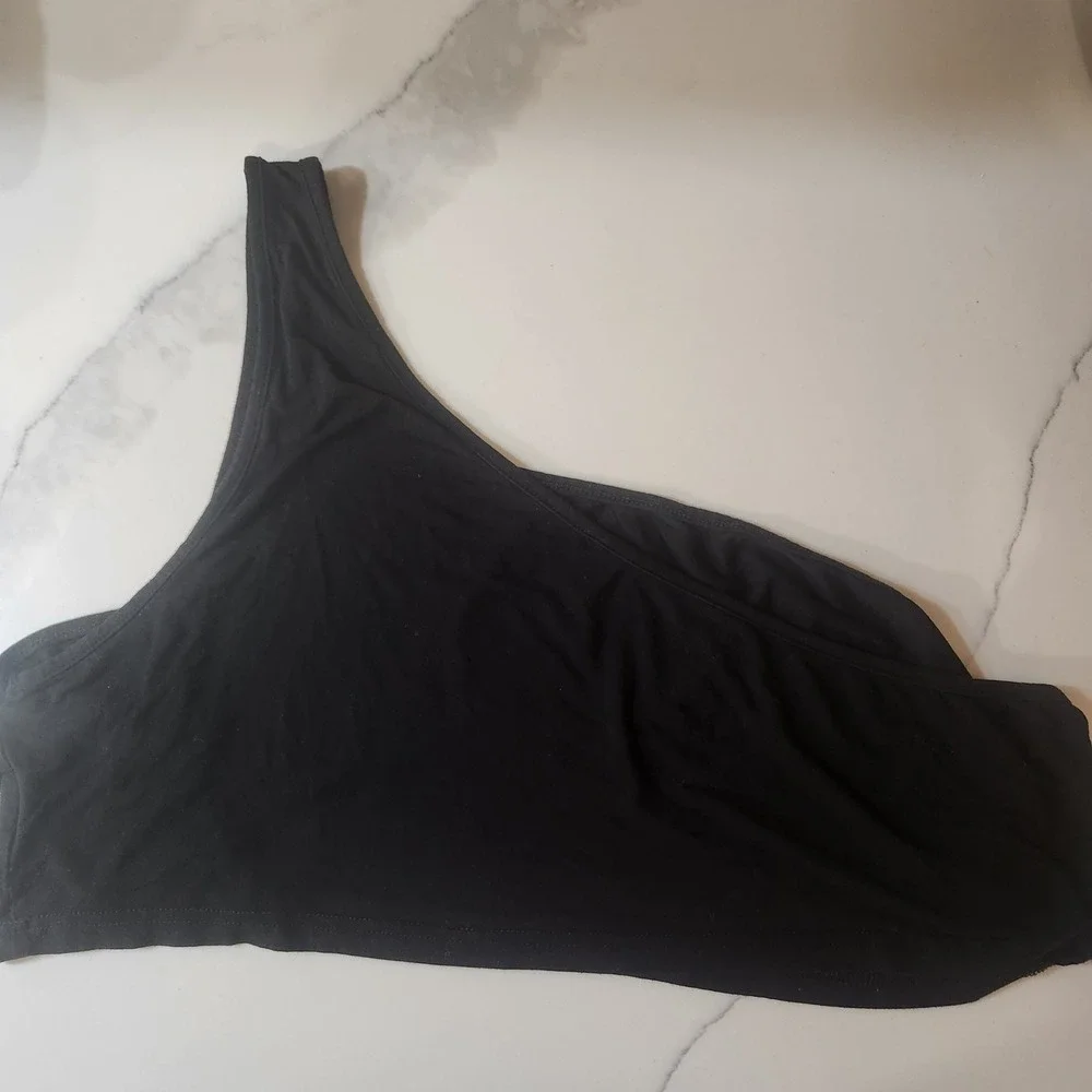 SHEIN Curve Black One Shoulder Cropped Tank Top Plus may fit smaller Size 4XL‎ - Picture 3 of 6